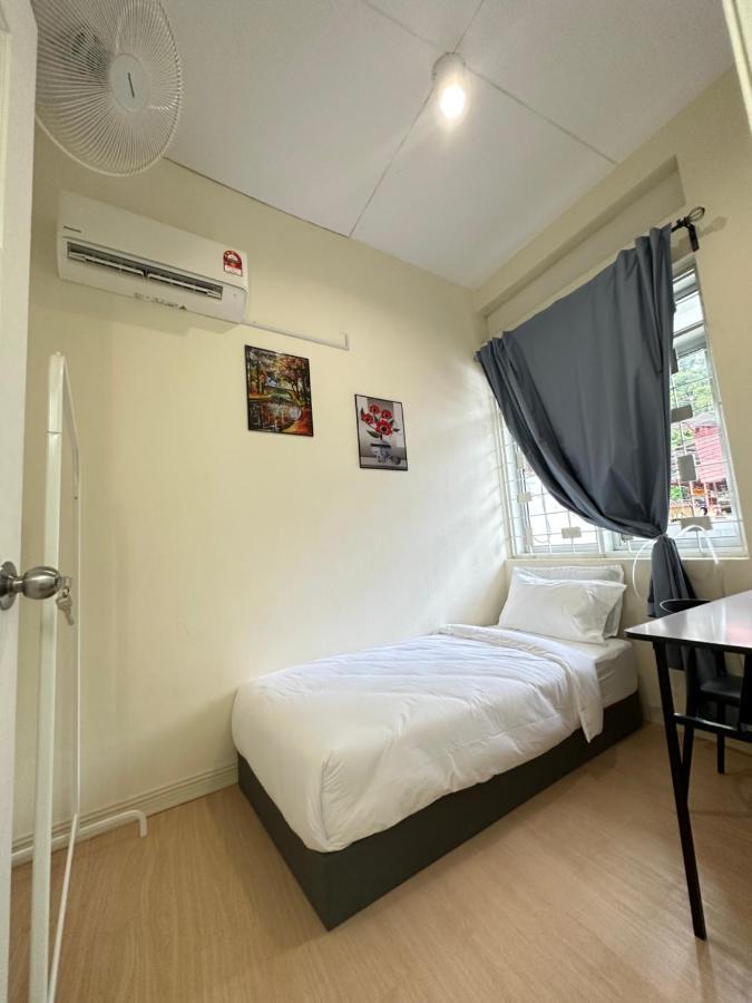 22A Hostel George Town Exteriör bild