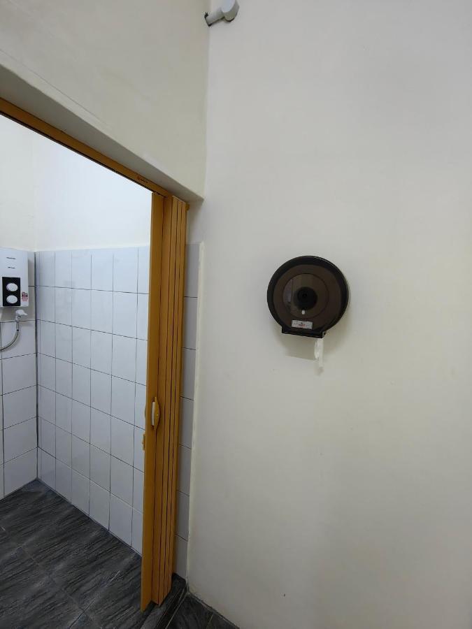 22A Hostel George Town Exteriör bild