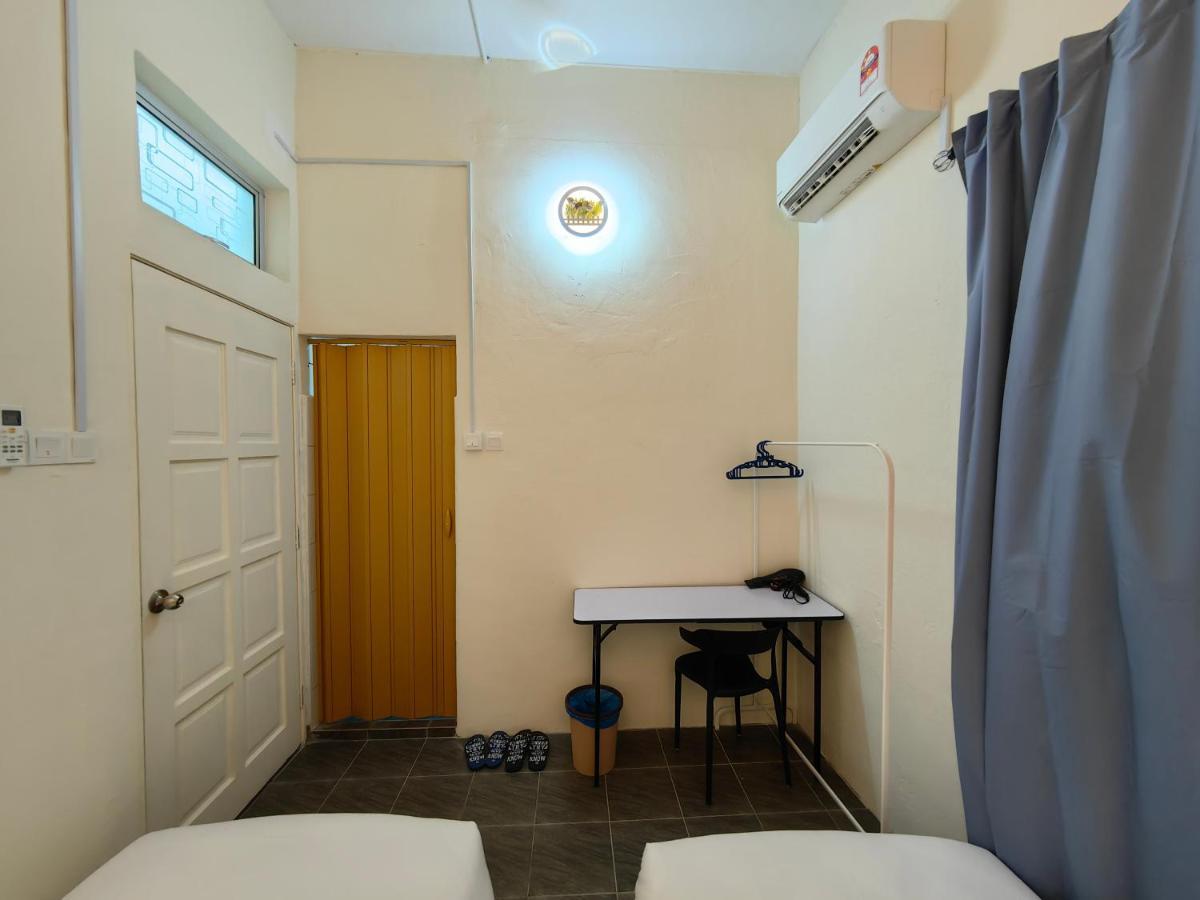 22A Hostel George Town Exteriör bild